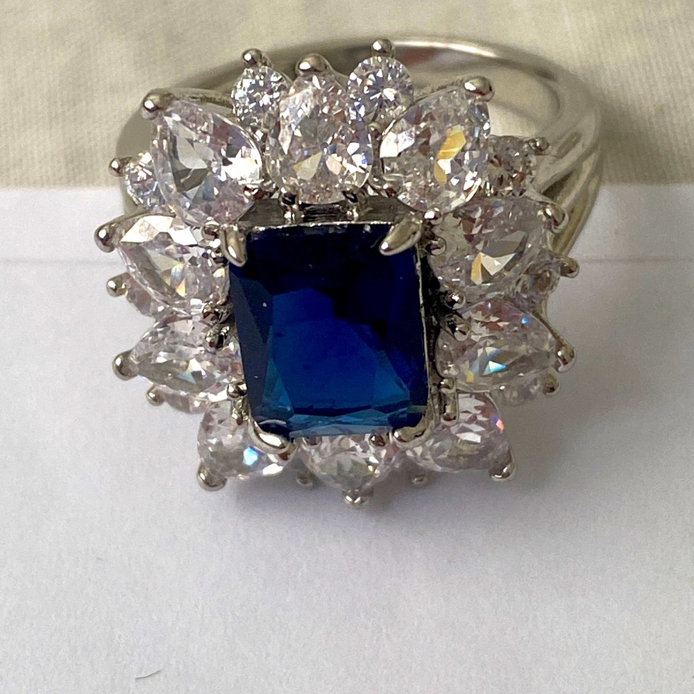 Beautiful, new ,blue tanzanite and CZ  925 silver ring size 7
